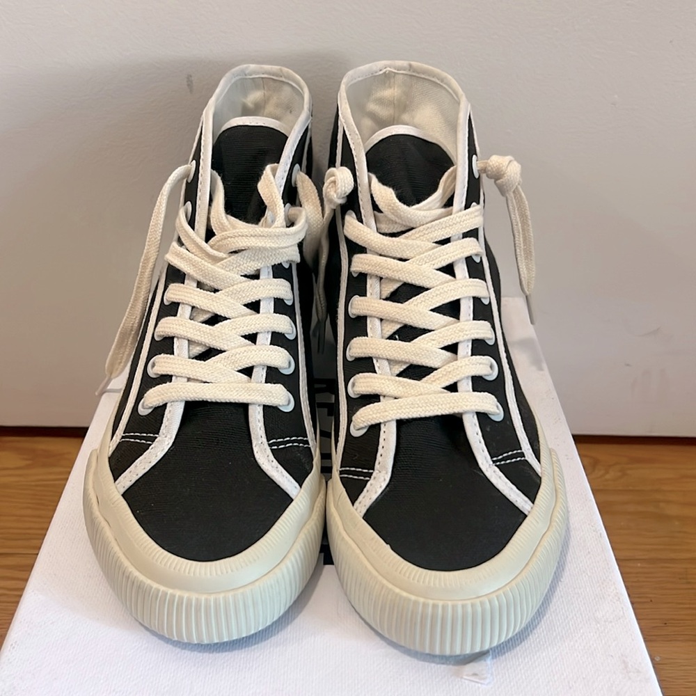 Re/done black/cream 90s High Tops in size 37